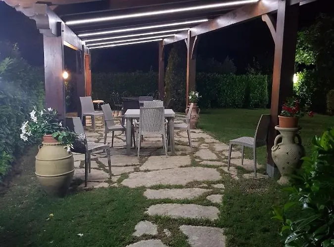 Πανσιόν La Taverna